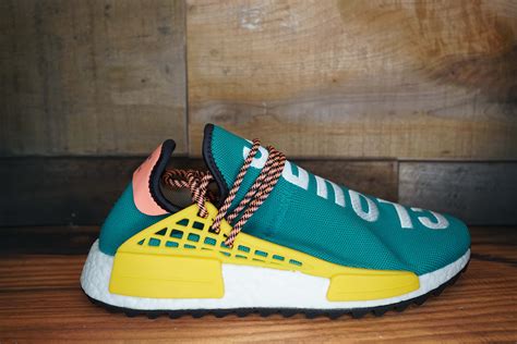 adidas nmd human race replica
